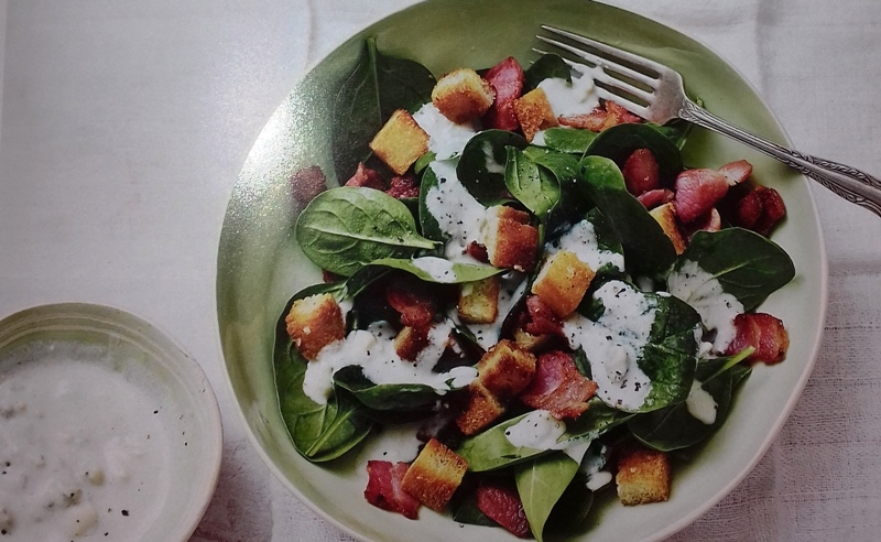 Spinach and bacon salad