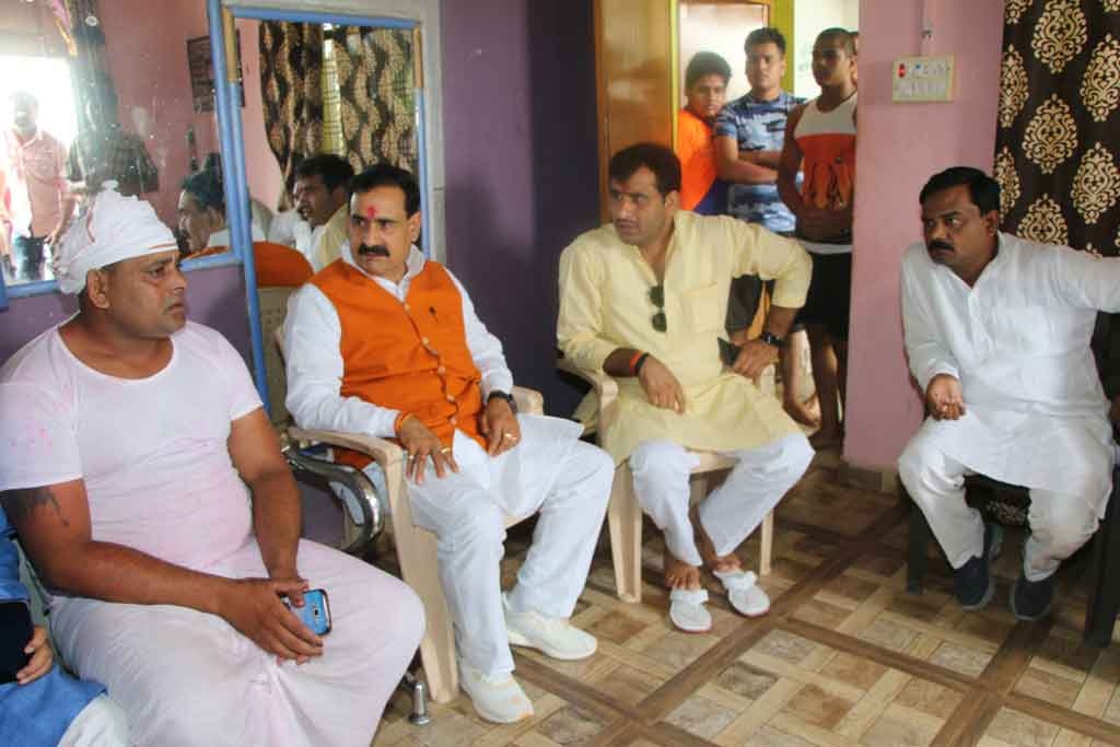 PR Minister Dr. Mishra expresses grief over demise of Sanju Pahalwan’s father