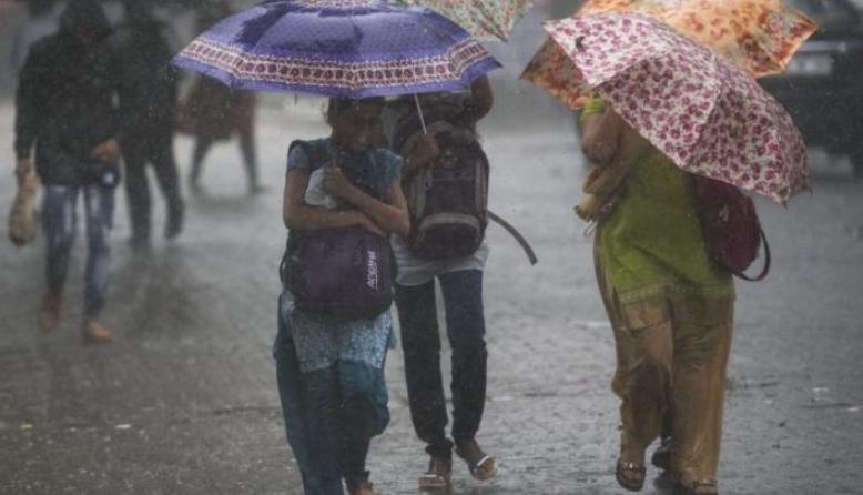 Heavy rain alert in many states next 24 hours including Delhi