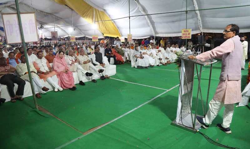 Whosoever met Atalji, he became his fan – CM Chouhan