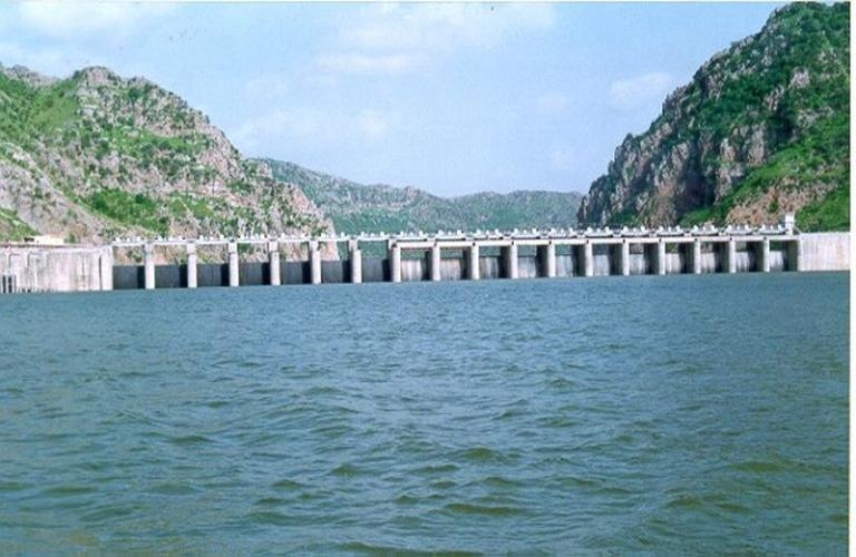 Water storage level of 91 major reservoirs of The Country goes up by 11 %