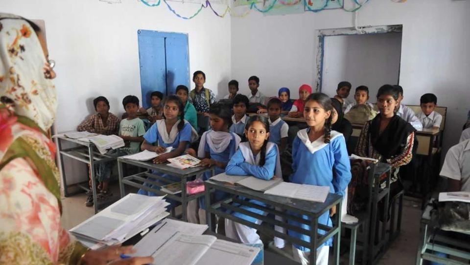 Acche din for state govt schools 