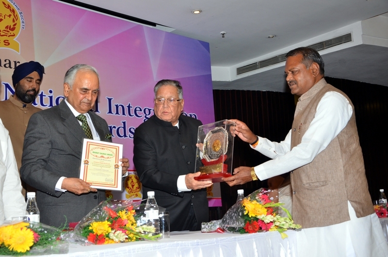 Cabinet Minister Kushwaha honoured with Bharat Gaurav Award