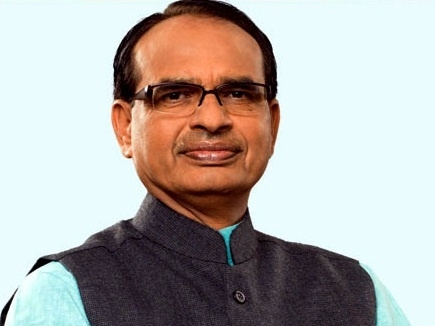 CM congratulates PM for ‘Champions of the Earth’ Award