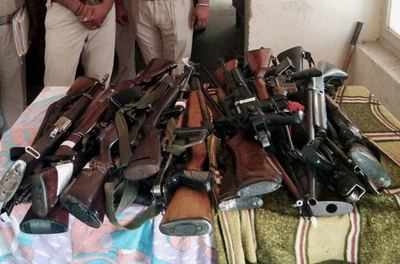 Total One lakh 12 thousand 994 firearms deposited in police stations