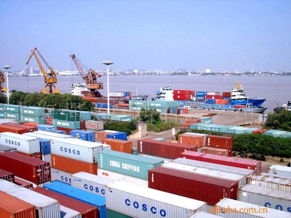 Govt. released figures: 2.15% Decline in export, 10.45% hike in Imports, trade deficit reaches 1398 cr