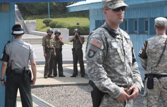  Two Koreas, UN Command discuss border security zone disarmament 