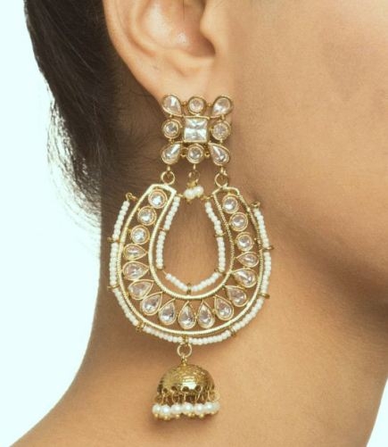 Sport chic jewellery pieces during festive season 