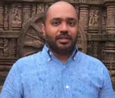 Abhijit Iyer-Mitra apologises for remarks against Odisha legislators 