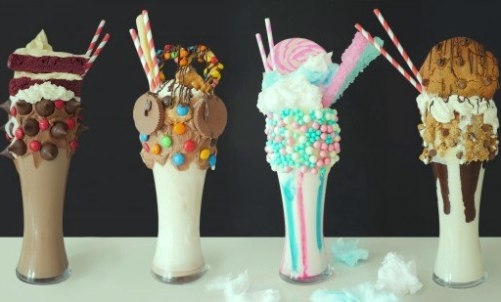  Call for UK ban on 'grotesquely sugary' freakshakes 