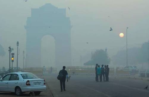  Misty Thursday morning in Delhi, air quality 'poor' 