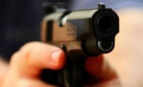  Guard at J&K Police chief's residence shoots himself 