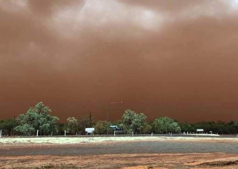  Giant dust storm hits Australia causing health scare 