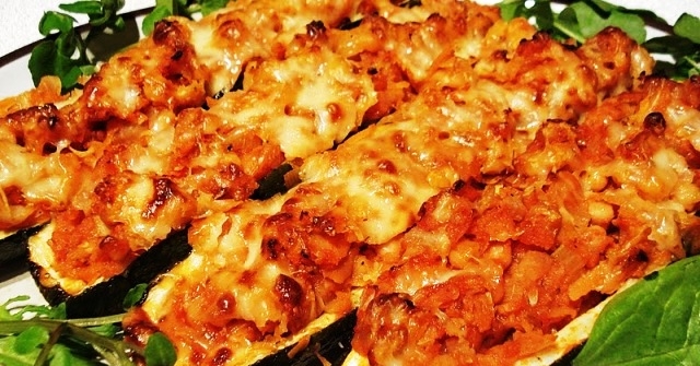 Italian stuffed courgettes