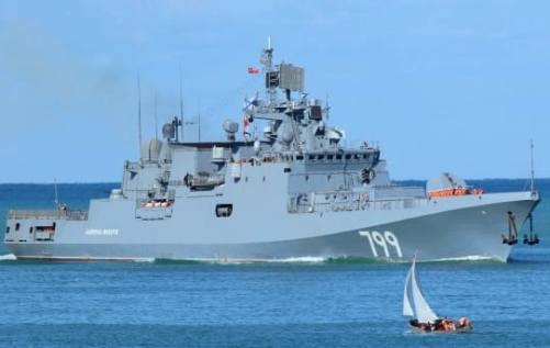  Russia seizes Ukraine ships, Kiev to impose martial law 