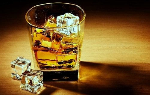  Alcohol intake may cause weight loss in diabetics 