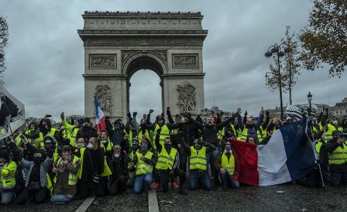 Violent protest ‘burns’ the France