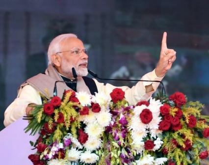 PM launches development projects in Rae Bareli