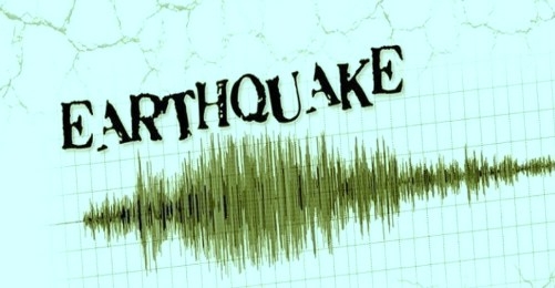  Low intensity earthquake hits Kashmir 