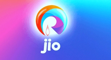 जानिए आखिर क्यों जियो की तरफ़ आकर्षित हो रहे हैं मोबाइल उपभोक्ता? 