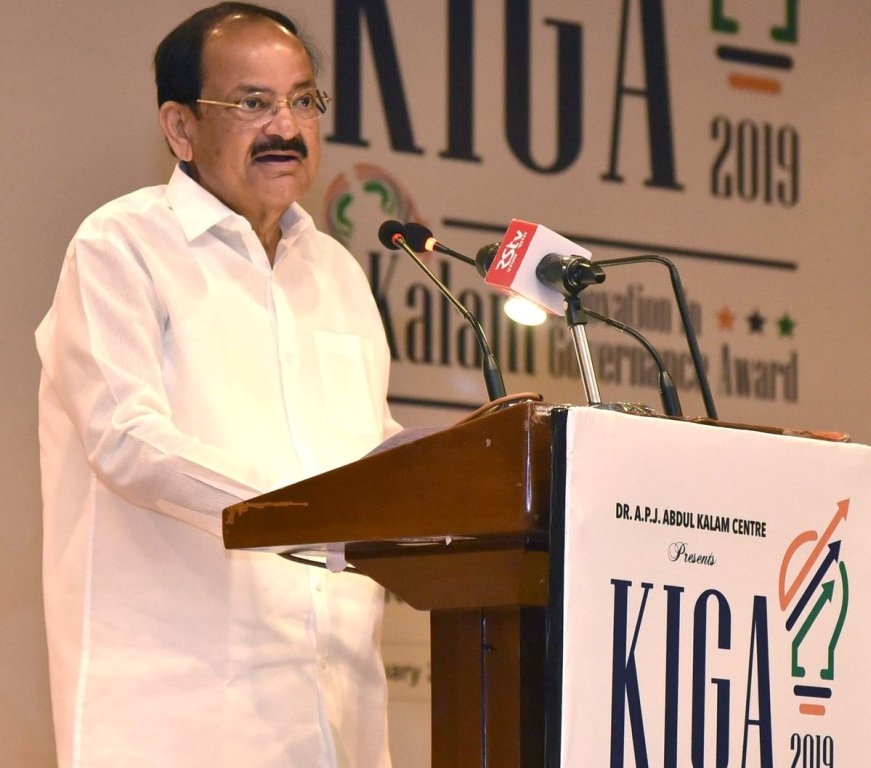 Need to bridge urban rural divide and rural India needs attention for development: Vice President