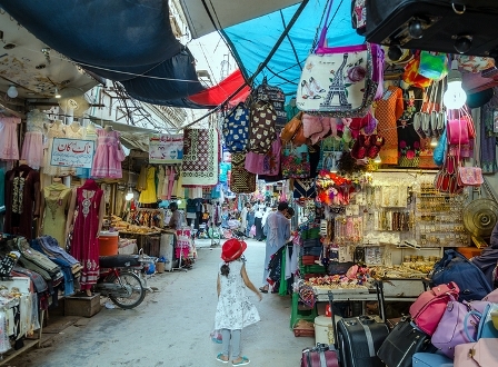 Inflation reaches at the record level in Pakistan