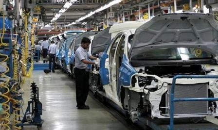 The auto industry hit by unprecedented slowdown; 'hope' from the Modi Government!