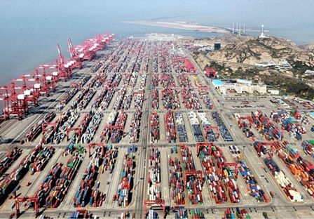 China's economy affected by the trade war, many Chinese companies can start plants in India