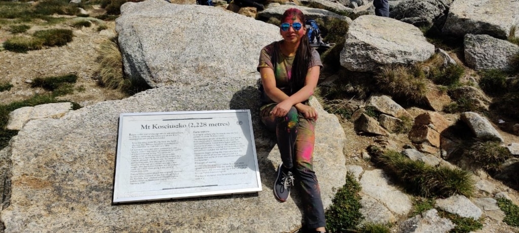 Indian Mountaineer Bhawna Dehariya completes Australia Highest peak 'Mount Kosciuszko' Summit