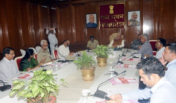 Sanitation work of hospitals should be done regularly: Governor Tandon