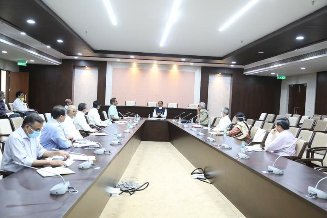 Negligence will not be tolerated in Corona management: CM Chouhan