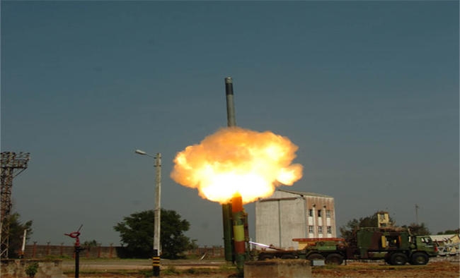  India test-fires BrahMos missile with 450 km range 