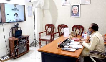 Ensure Adeqrate arrangements for treatment in all districts: CM Chouhan