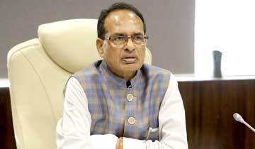 Ensure strict implementation on restrictions to combat Corona crisis: CM Chouhan  