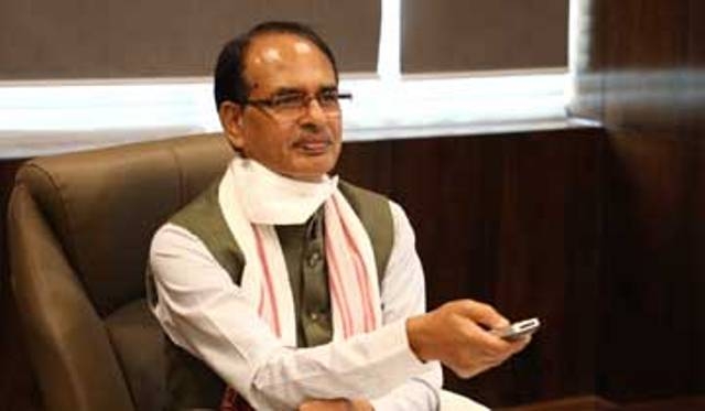 CM Chouhan transfers Rs 330 crore to urban bodies by single click