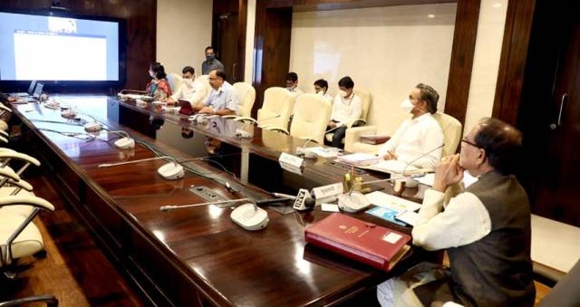 Continue awareness campaign for protection from corona in rural & urban areas : CM Chouhan