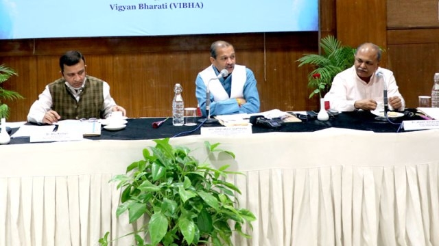 Small industrial units to be expanded in coordination of scientific research: Minister Sakhlecha