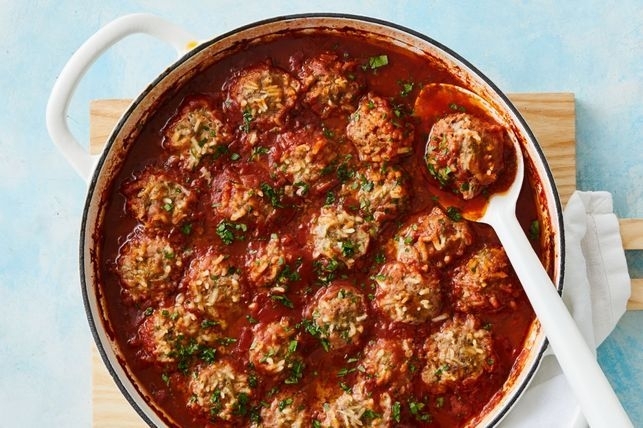 Baked porcupine rissoles