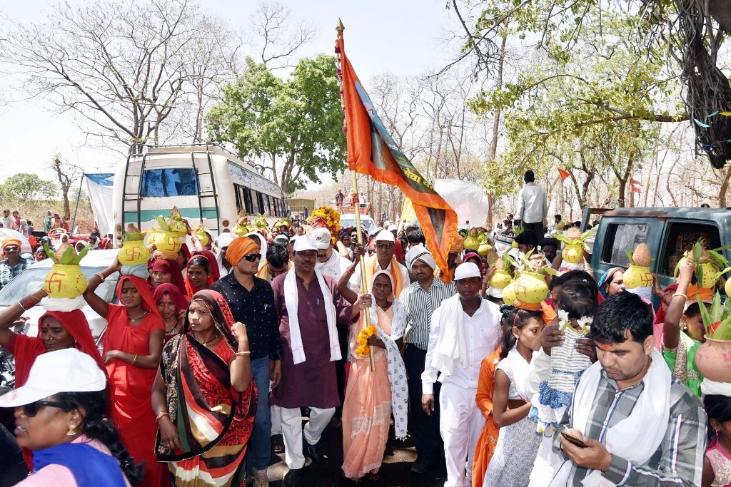 Narmada Seva Yatra reaches Mandala