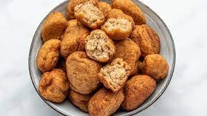 Gulgulas (Indian Banana Fritters)