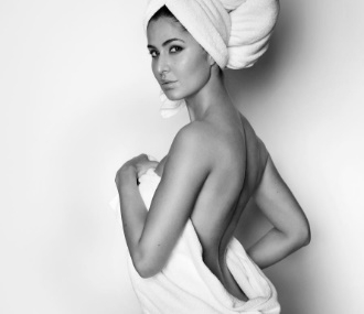 Mario Testino  welcomes Katrina Kaif in his #Style!
