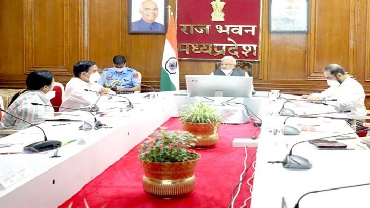 Inculcate the spirit of entrepreneurship in students
