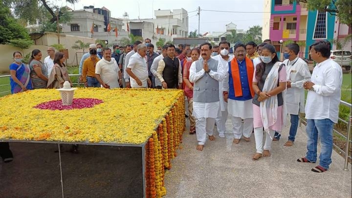 Management of law and order in the district with team spirit is laudable- Home Minister Dr. Mishra