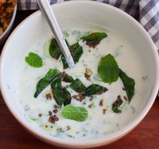 Pudina & Dhaniya Raita 