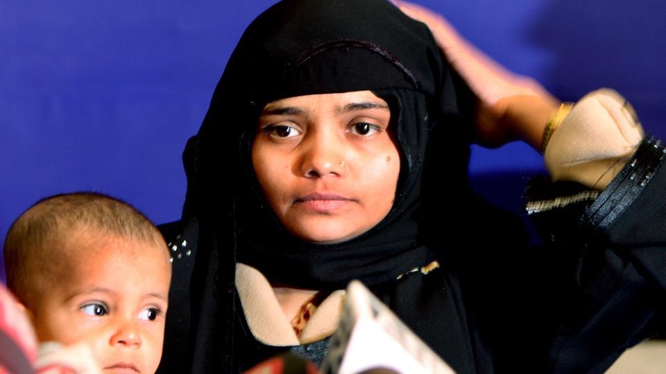  Bilkis Bano case: Acquittal of five policemen set aside (Night Lead) 