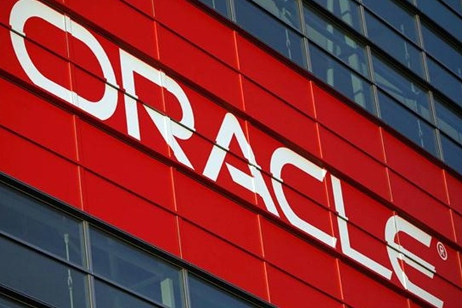  Oracle to help AT&T move humongous data to its Cloud 