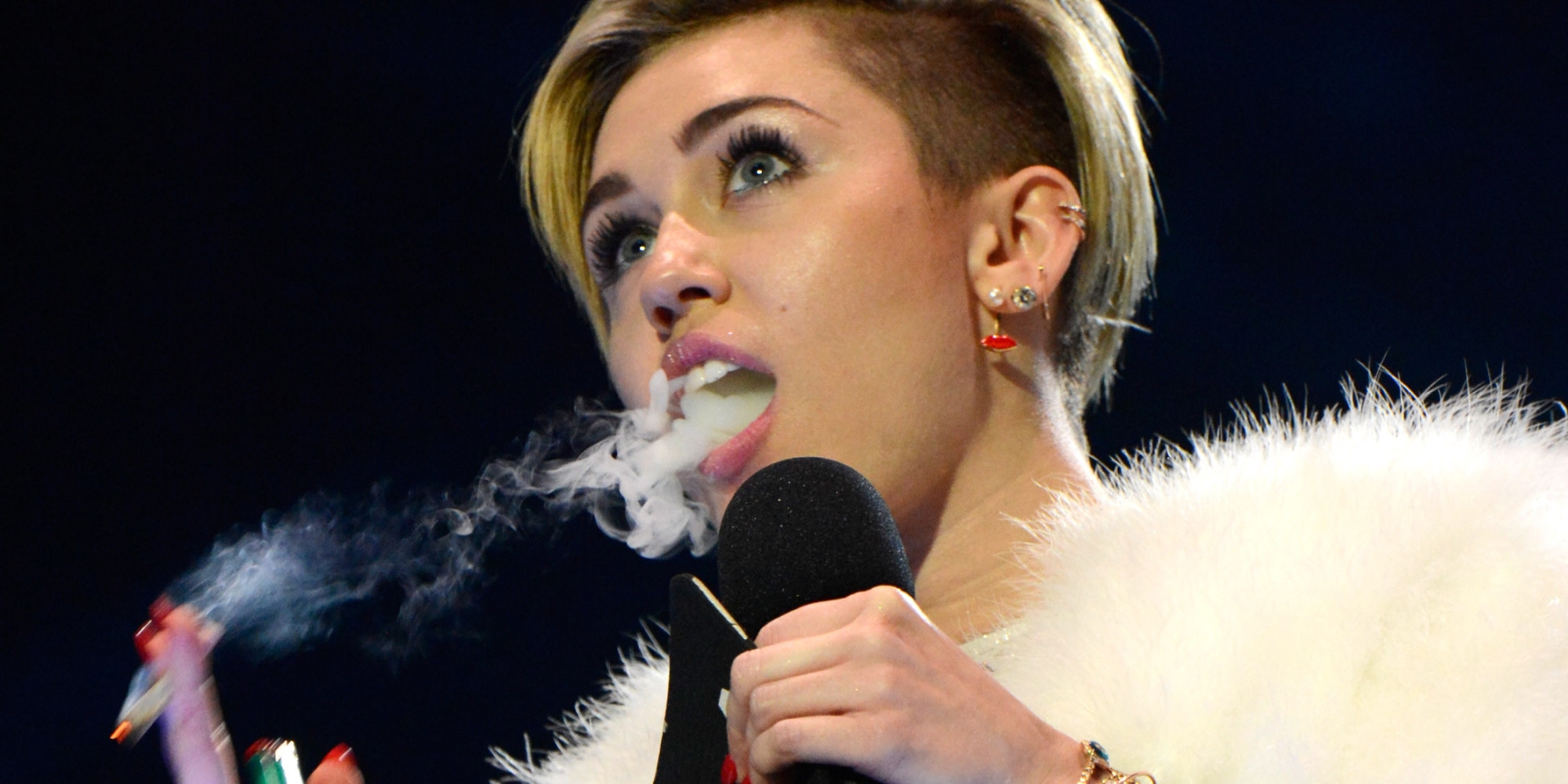  I m not doing drugs: Miley Cyrus 