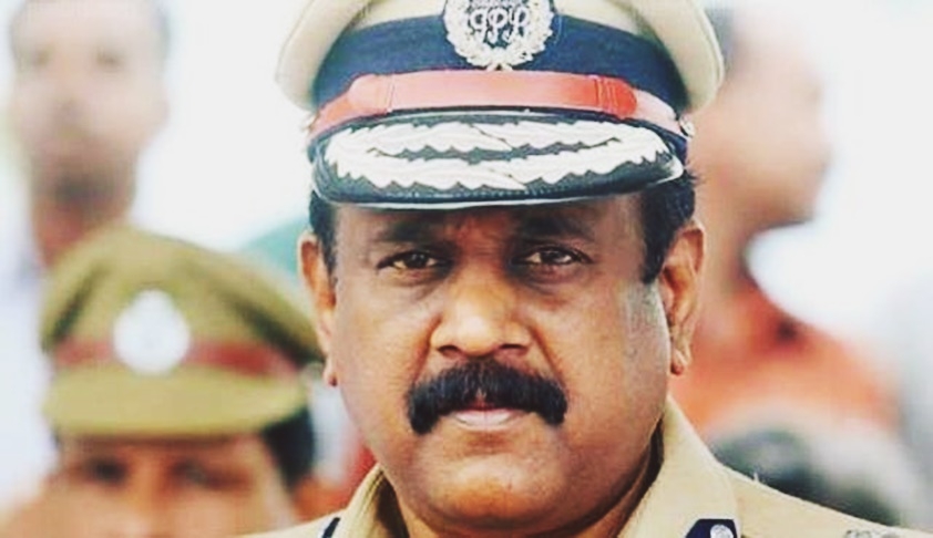  Senkumar takes charge as Kerala police chief 