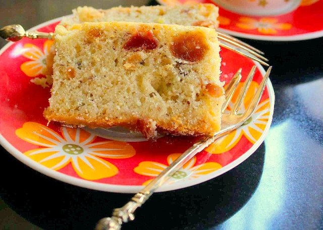 Nutty Pineapple Tutti Frutti Cake (White Fruitcake)
