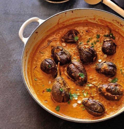 Badanekaayi Gojju (Brinjal Curry) 